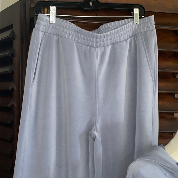 Bailey 44 Periwinkle Blue Pants & Jumpsuit Set Size XL - Picture 3 of 9